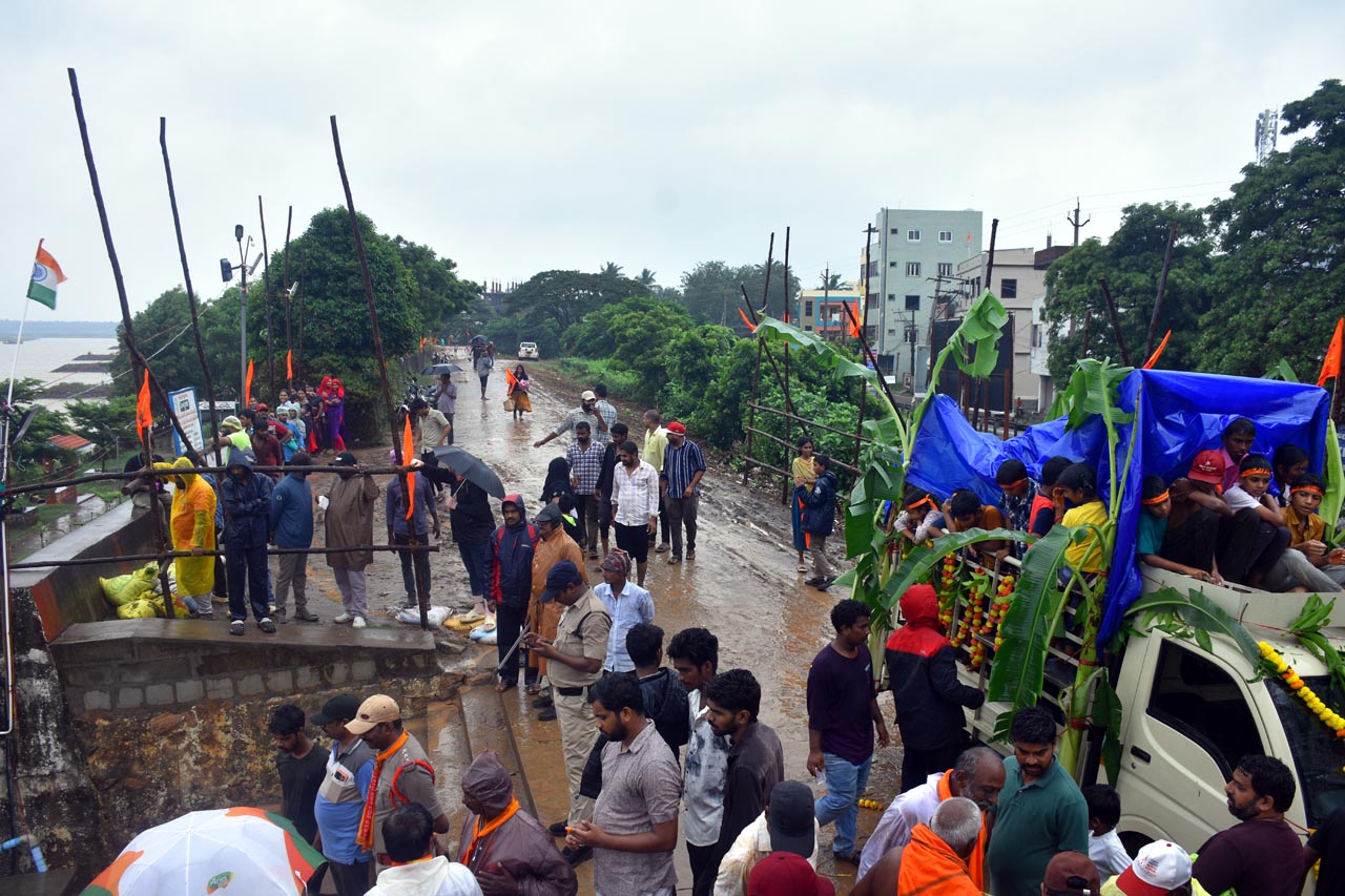 Razole Taluka Ganesh Nimajjanam